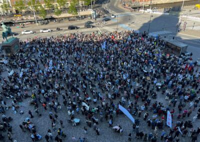 Fra demonstrationen “Undskyld vi er her” 22. maj 2024 på Christiansborg Slotsplads